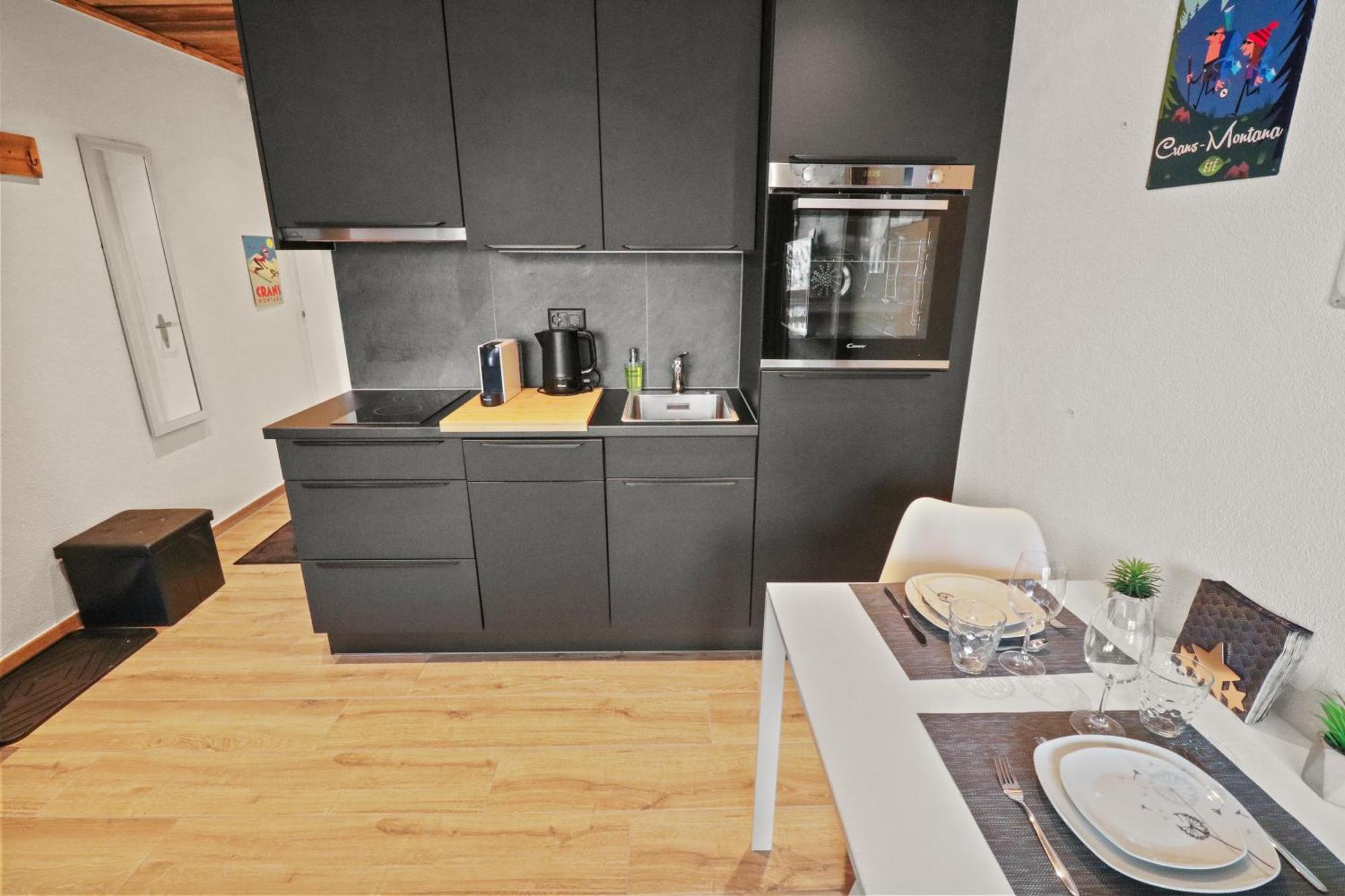 Apartment Joli Avec Parking Gratuit *