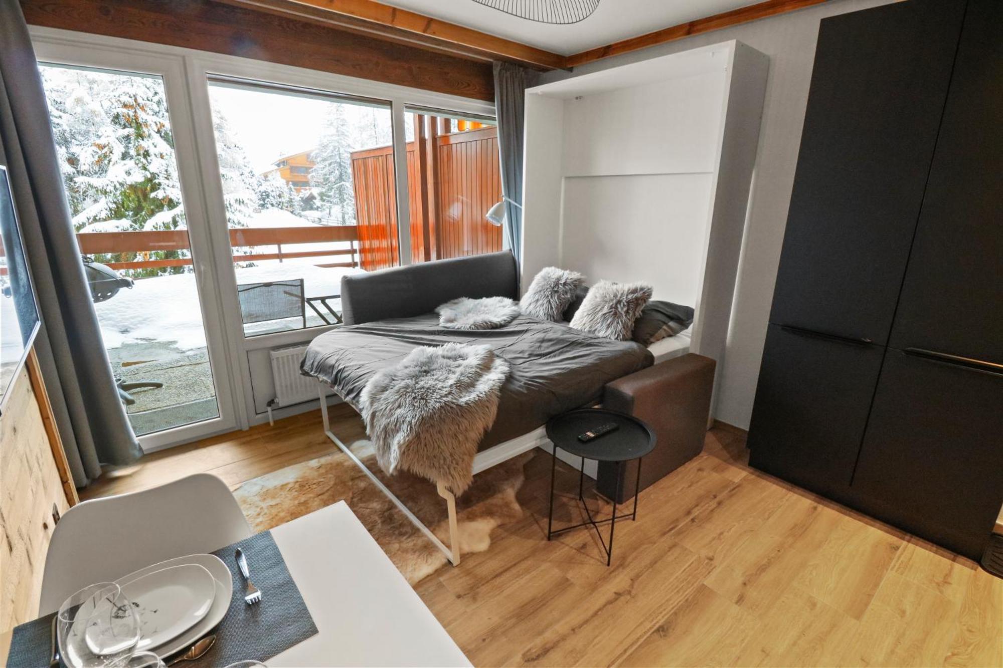 Joli Avec Parking Gratuit Appartement *