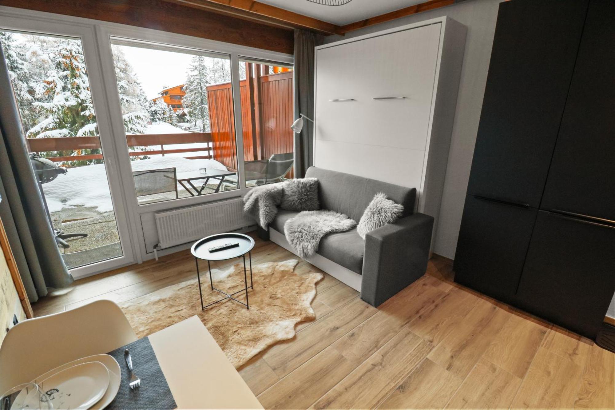 Apartment Joli Avec Parking Gratuit Crans-Montana