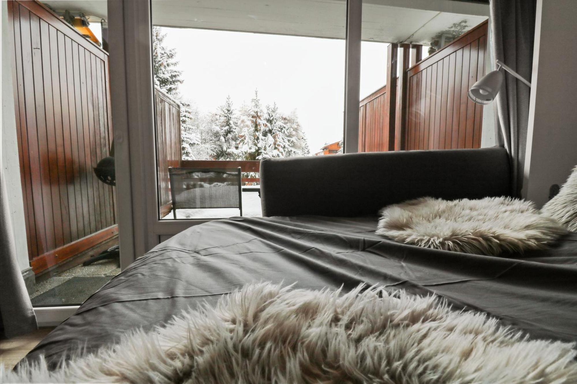 Apartment Joli Avec Parking Gratuit Crans-Montana